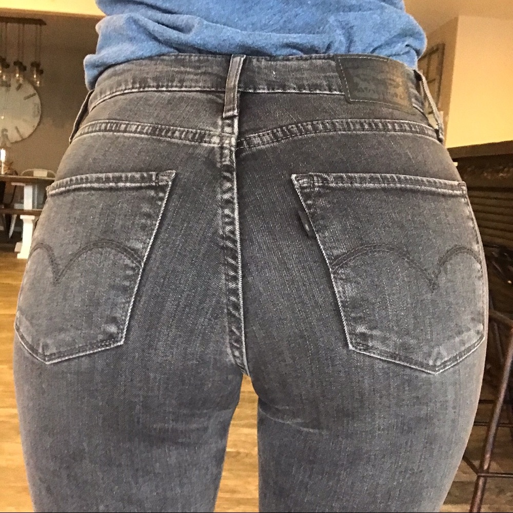 Levi’s High Rise Skinny Jeans